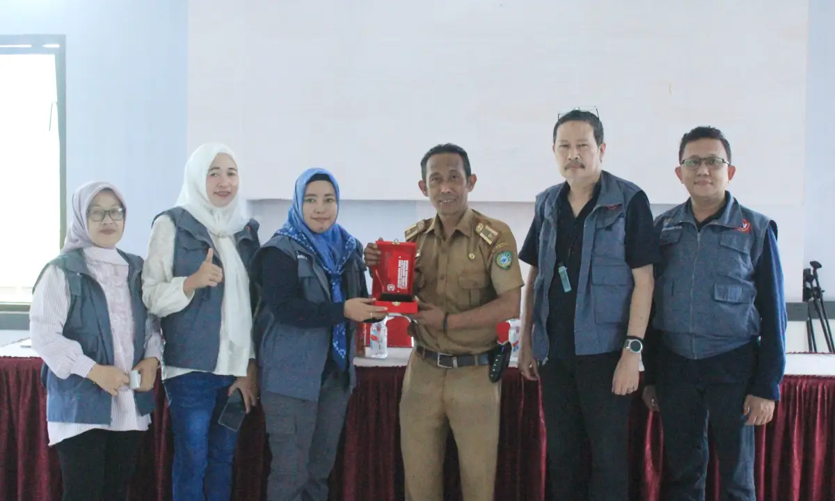 Akhir-Perjalanan-KKN,-Mahasiswa-Nobel-Indonesia-Bantu-UMKM-di-Kecamatan-Mallawa