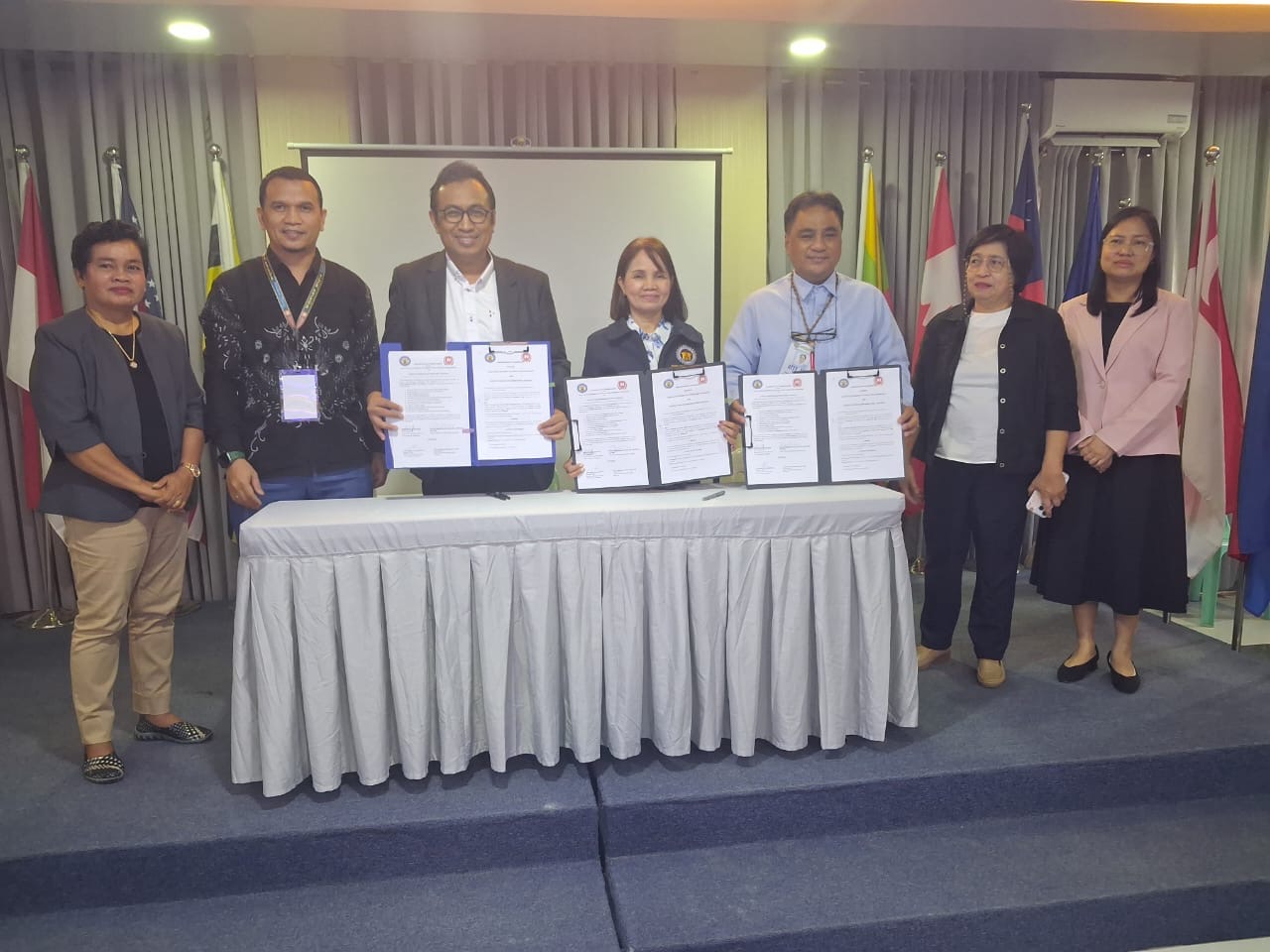 1. International Partnership Development & Management  Identifying, mapping, and managing international partnerships with universities, institutions, and global organizations.  Preparing, reviewing, and following up on international cooperation documents (MoU/MoA) in coordination with the Directorate of Partnership.  Maintaining regular communication and coordination with international partners.